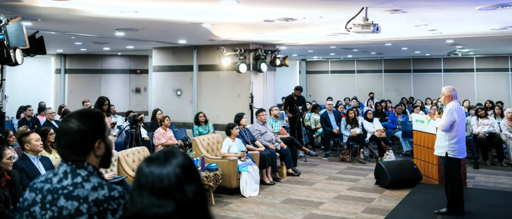 Dato’ Sri Vijay Eswaran addressing employees during International Women’s Day 2026 at QI Group