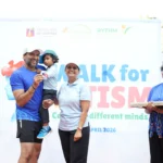 Datin Seri Umayal Eswaran recognises volunteers and participants during the event ceremony.