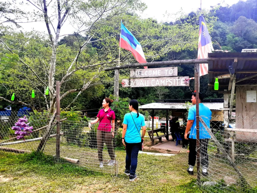 RYTHM Foundation and community partners visit Ratau Campsite in Sabah as part of the Community Adoption Programme.